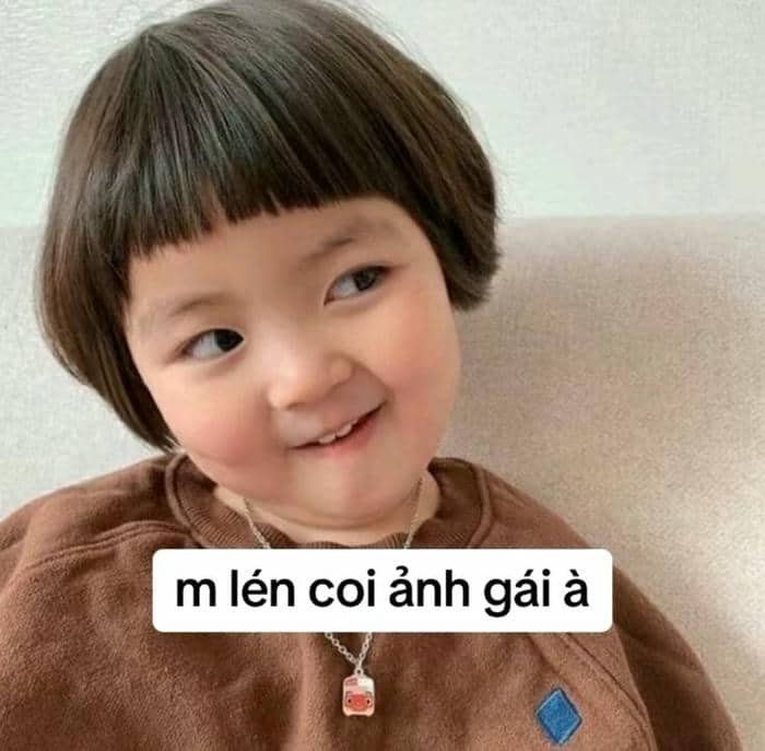 Hình liếc mắt meme
