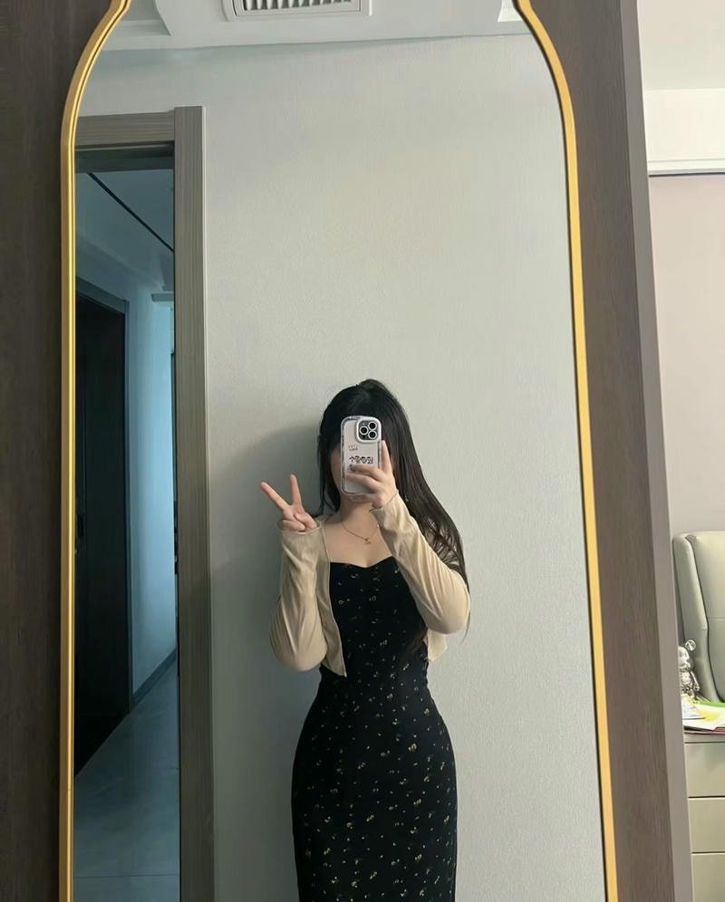 ảnh gái che mặt