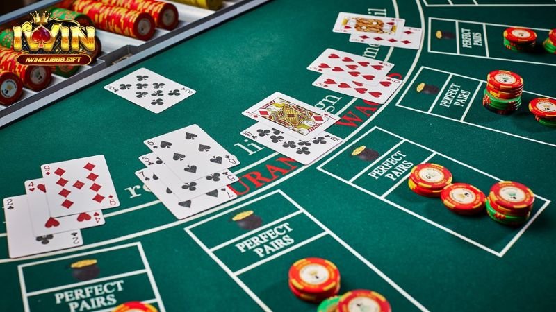 Nhà cái sẽ tiến hành rút bài theo luật quy định
