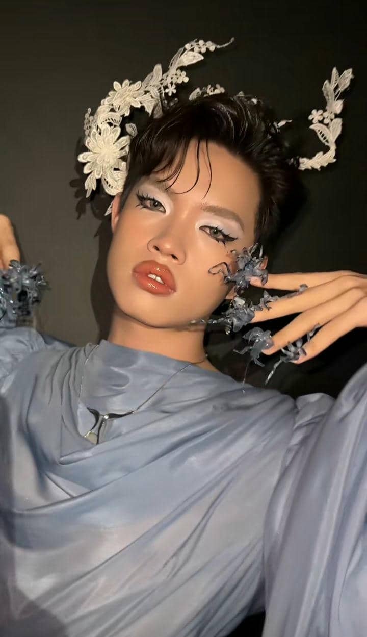 ảnh Pháp Kiều slay