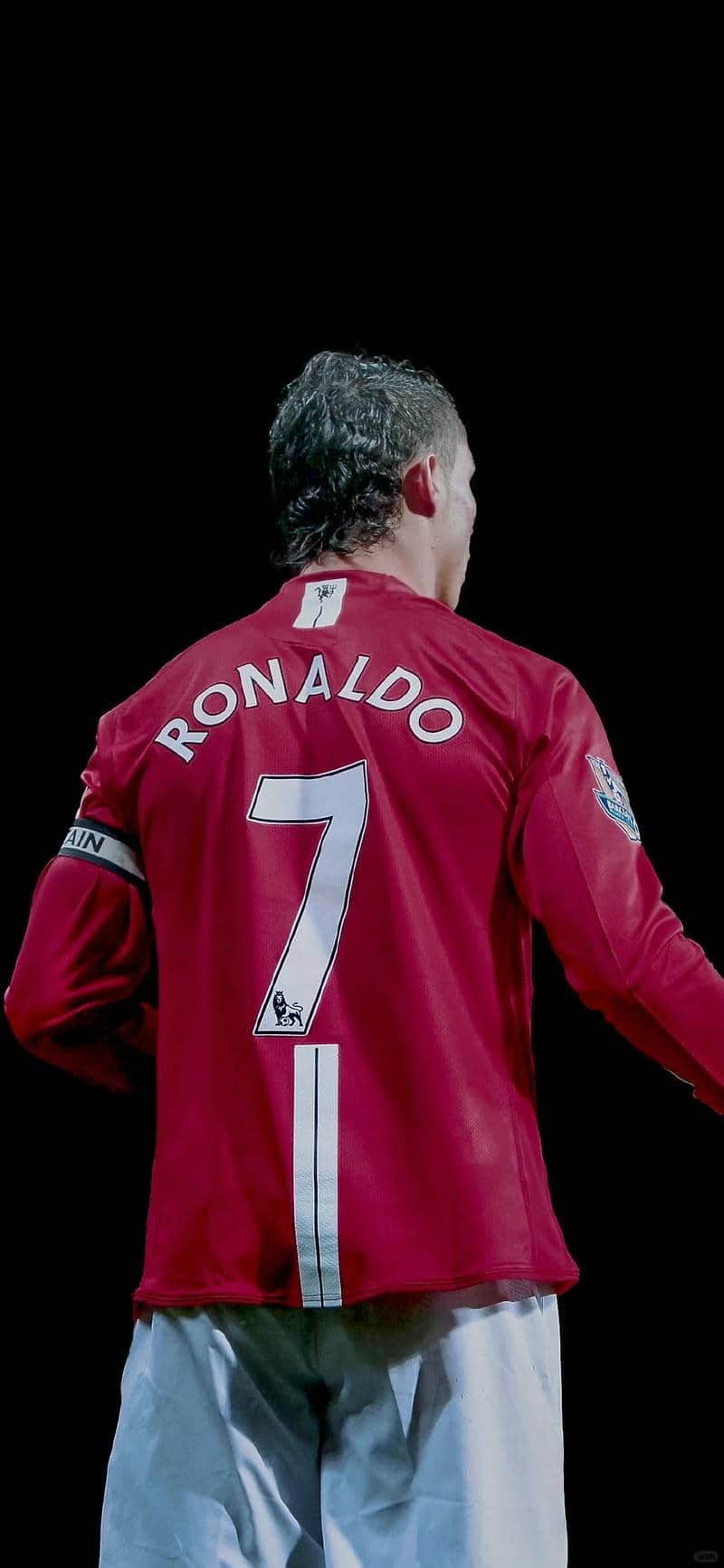 ảnh ronaldo cầm cup