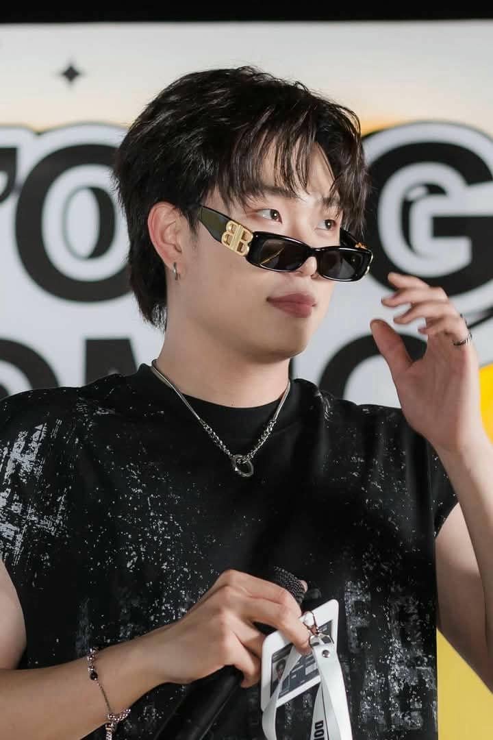 hình nền Dương Domic