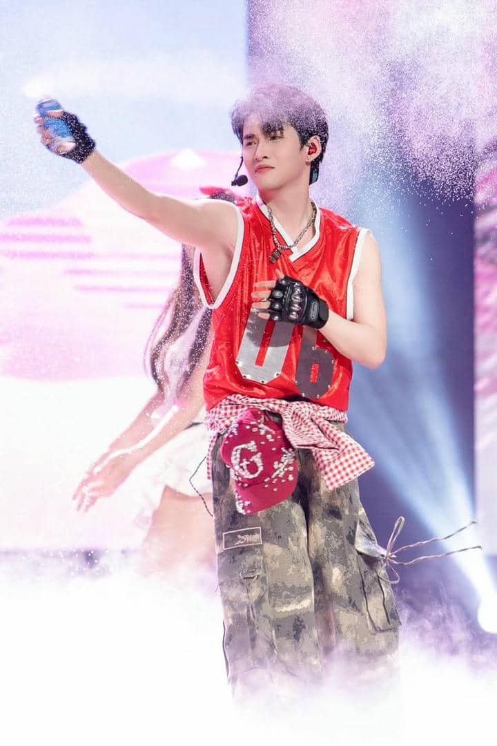 hình nền Hùng Huỳnh